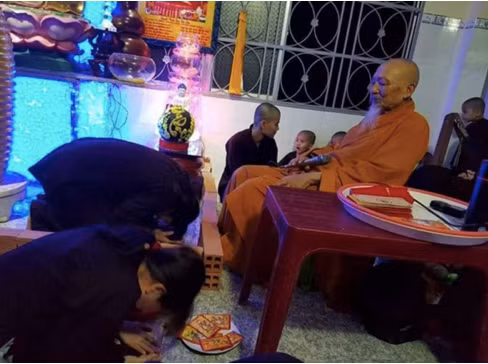 Nguoi nha cua 'nan nhan' Thien am ben bo vu tru noi gi