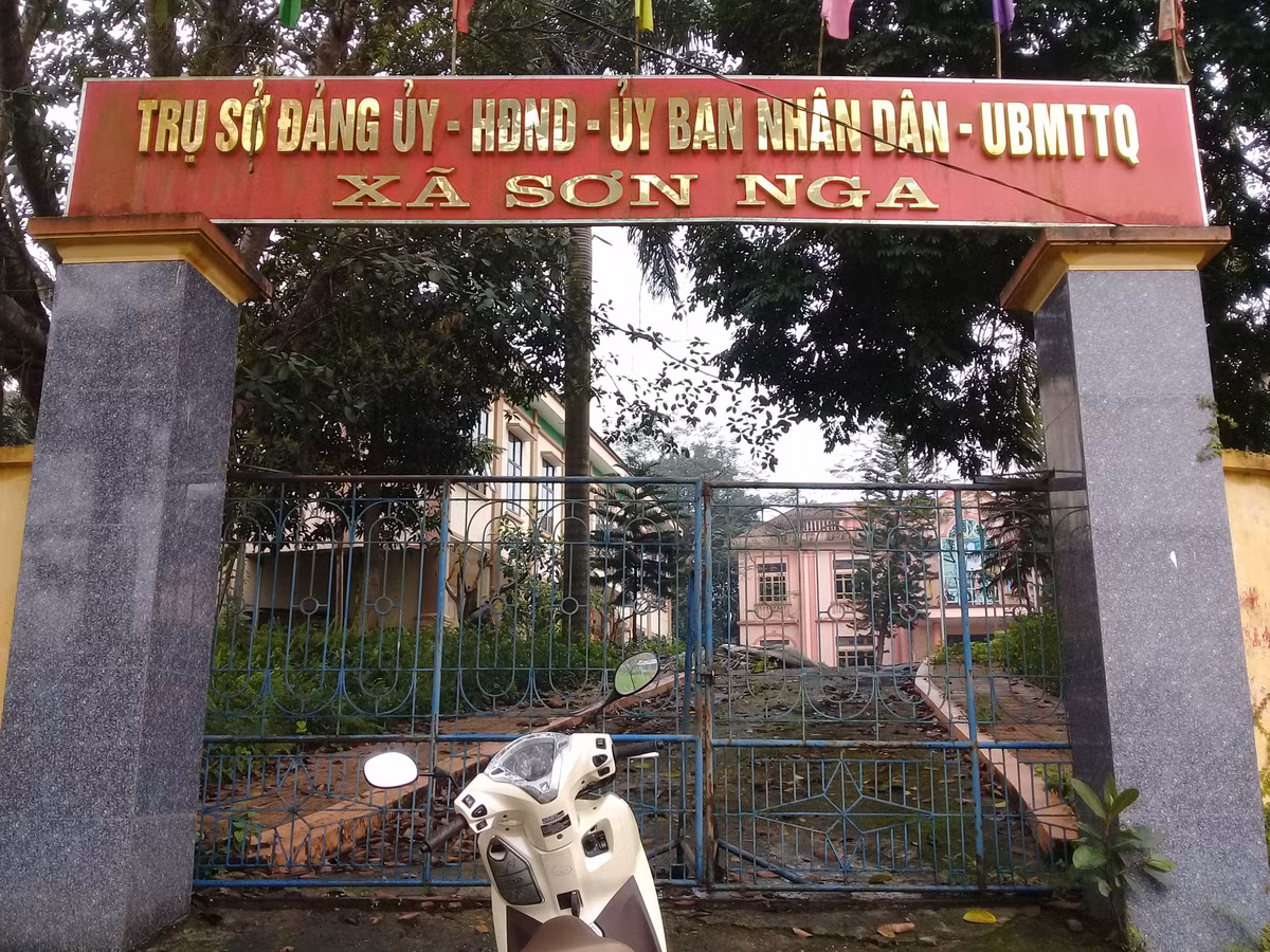 Việc sáp nhập xã là chủ trương đúng đắn nhằm tinh giản bộ máy hành chính cồng kềnh, nâng cao hiệu quả hoạt động về quản lý nhà nước tại địa phương, cắt giảm chi phí ngân sách nhà nước về công tác cán bộ... 