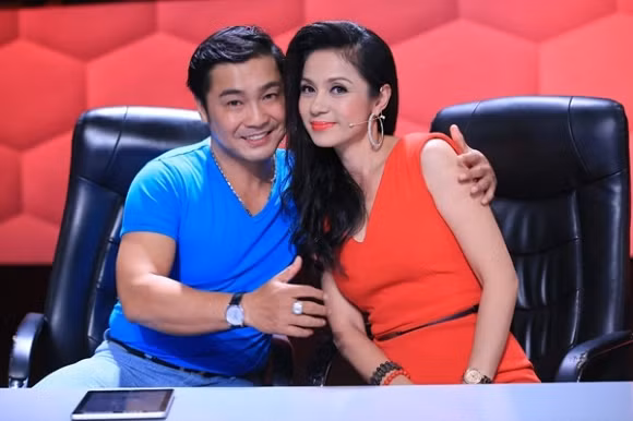 Ly Hung: 51 tuoi van 'trai tan' va luon gay to mo-Hinh-2