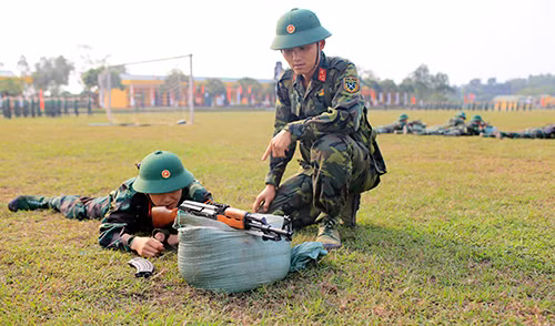 Dù còn nhiều bỡ ngỡ, nhưng chiến sĩ mới Tiểu đoàn 9 đã hòa nhập, thích nghi nhanh chóng với môi trường quân đội.