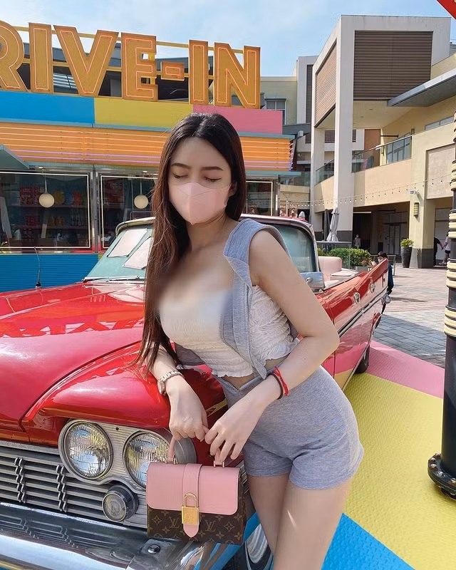 Thế nhưng, khi tìm hiểu kỹ hơn về Dương Nhi, rất nhiều người bất ngờ khi cô nàng hot girl này đa tài đến thế.