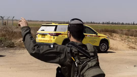 Israel đóng cửa khẩu trọng yếu vào Gaza sau vụ tấn công bằng tên lửa Israel dong cua khau trong yeu vao Gaza sau vu tan cong bang ten lua