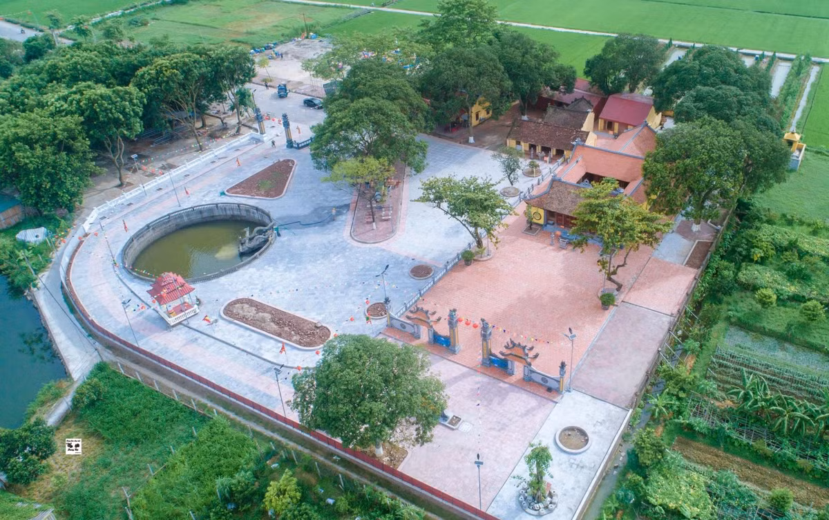 Dieu dac biet cua den Duoi nghin tuoi vua khanh thanh sau tu bo