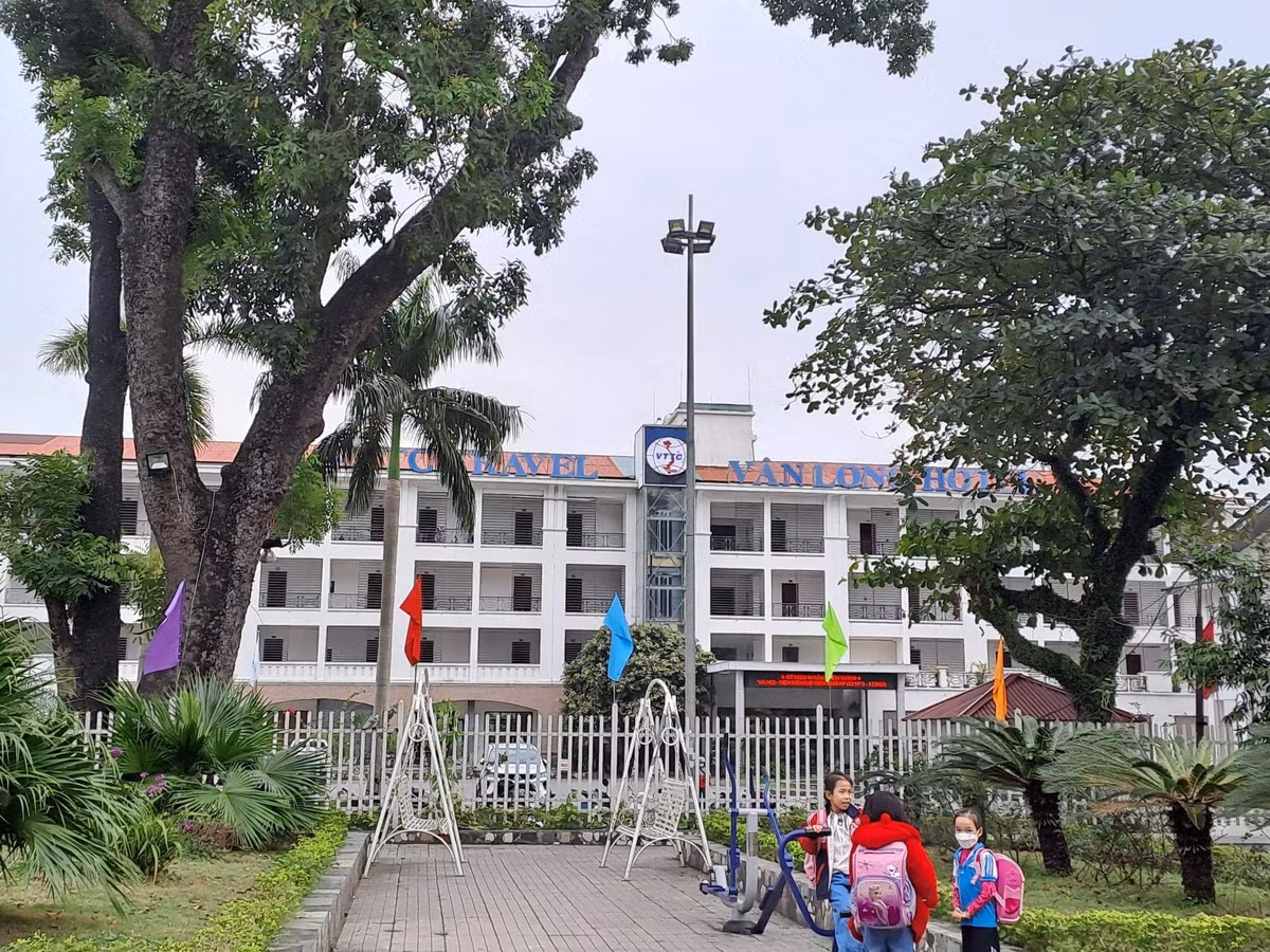 Yêu cầu làm rõ vụ 6 học sinh Quảng Ninh nhập viện sau bữa trưa - Hình 4 Yeu cau lam ro vu 6 hoc sinh Quang Ninh nhap vien sau bua trua-Hinh-4