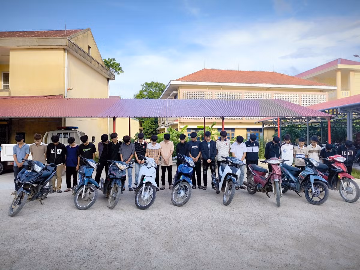 Kịp thời ngăn chặn vụ hỗn chiến trong đêm ở Quảng Bình Kip thoi ngan chan vu hon chien trong dem o Quang Binh
