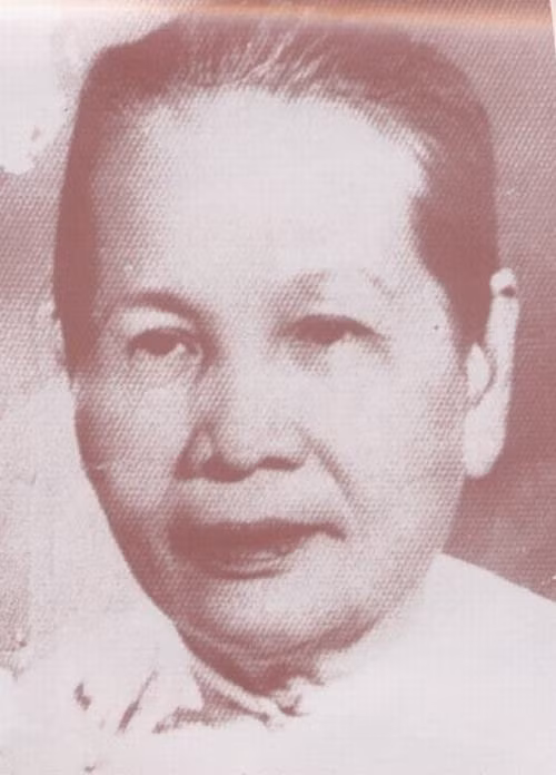 Bà Nguyễn Thị Định là thứ phi của vua Thành Thái và là mẹ vua Duy Tân.