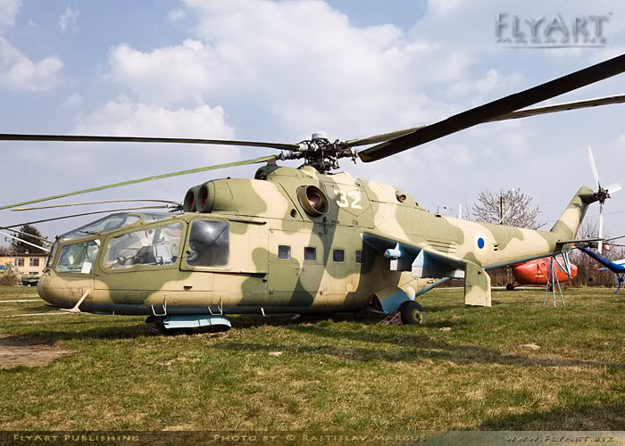 Trực thăng tấn công Mi-24A.