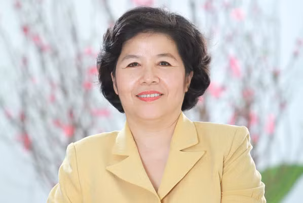 Tháng 3/2016, tạp chí Forbes Việt Nam xếp bà đứng thứ 4 trong danh sách 20 phụ nữ ảnh hưởng nhất Việt Nam trong mọi lĩnh vực. Ngoài ra, bà Mai Kiều Liên từng 4 lần liên tiếp lọt vào danh sách top 50 nữ doanh nhân quyền lực nhất châu Á (2012 - 2015). Bà cũng là người Việt Nam duy nhất được nhận giải thưởng “Kinh tế và đổi mới doanh nghiệp" tại giải thưởng Nikkei châu Á lần thứ 20 tổ chức tại Nhật Bản. Ảnh: forbes.com.
