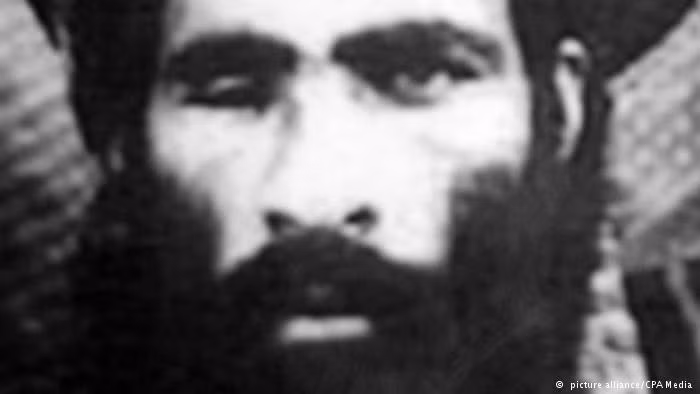 Ngày 29/7: Chính phủ Afghanistan thông báo về cái chết của thủ lĩnh Taliban, Mullah Omar. Theo các nhà chức trách, thủ lĩnh Omar đã chết vào năm 2013 vì bệnh lao.