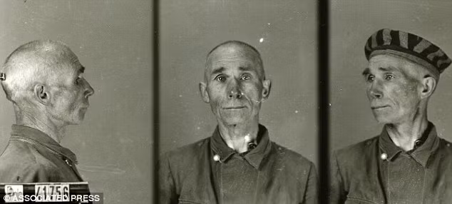 Hàng triệu người Do Thái được đưa đến trại tập trung Auschwitz. Nhiều người bị phát xít Đức giết hại sau khi đến Auschwitz chỉ được vài ngày.