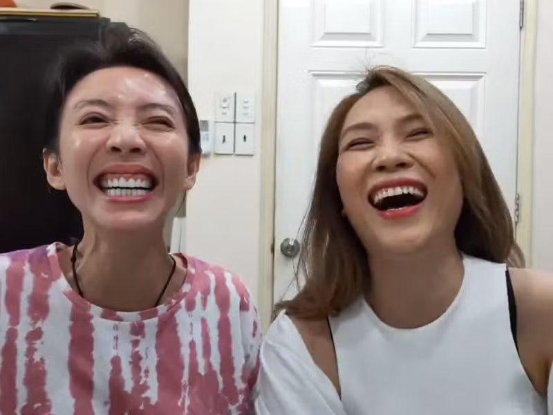 Thu Trang thể hiện ca khúc "Đâu chỉ riêng em" của Mỹ Tâm. Ảnh: Saostar