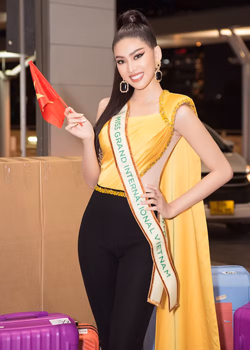 Ngọc Thảo còn được một thành viên trong ê-kíp cuộc thi dự đoán là một trong số 8 ứng cử viên nặng ký cho vương miện cùng với đại diện của Brazil, Ecuador, Thái Lan, Mexico, Guatemala, Argentina và Indonesia. Ảnh: Saostar