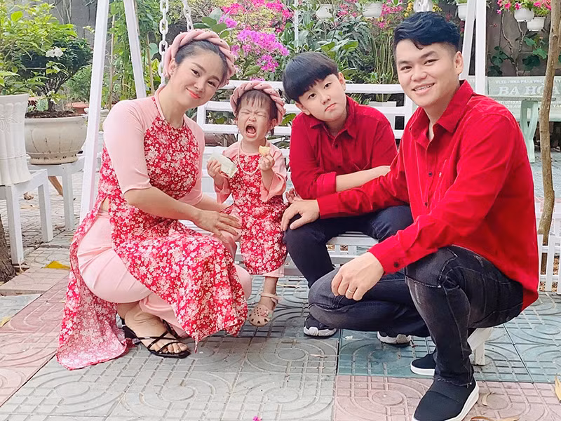 Lê Phương chia sẻ, con trai của cô rất thông minh, luôn hiểu mọi thứ xung quanh, lo lắng quan tâm đến mọi người.