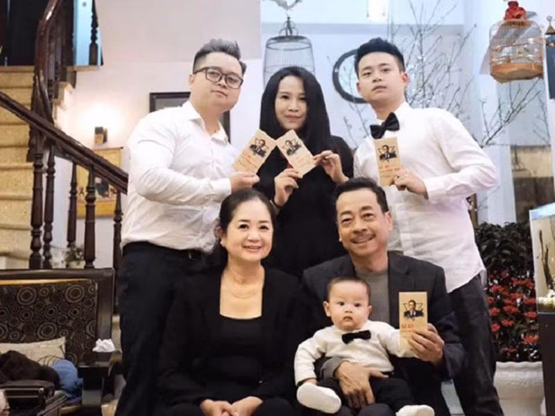 Hoàng Duy đã lập gia đình, có một cậu con trai. Ảnh: Thể thao văn hóa