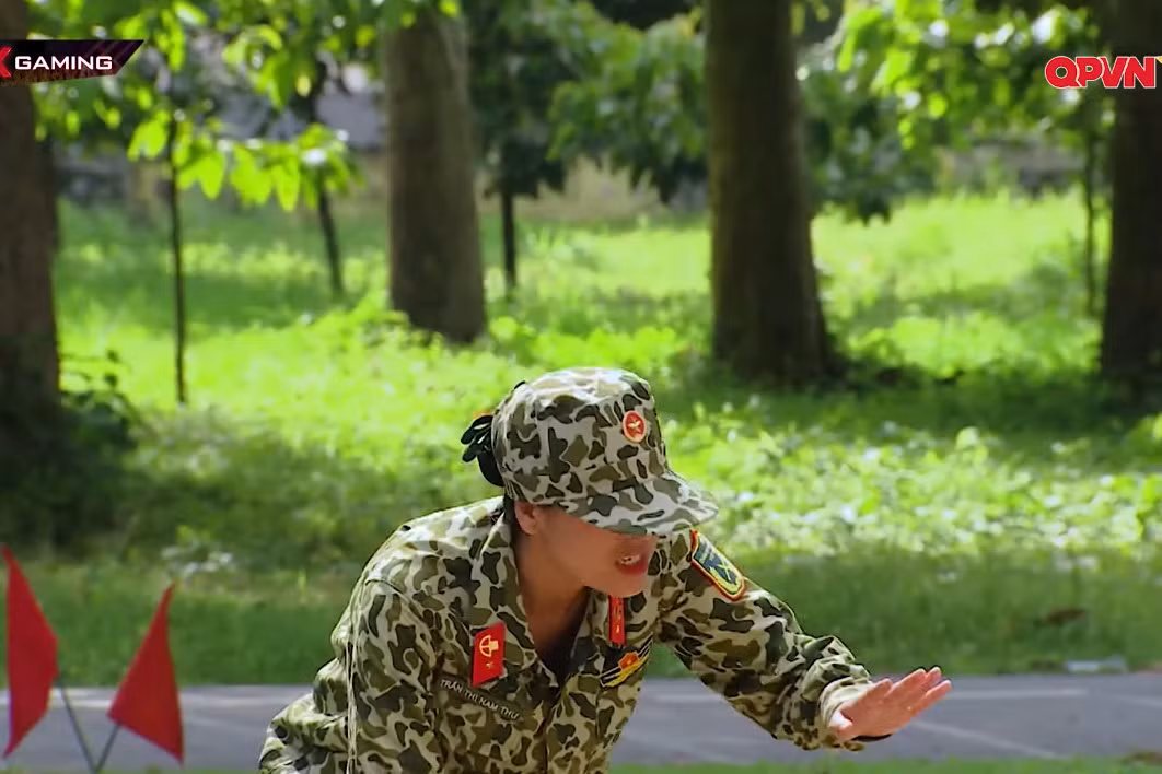 Xem Ky Duyen, Dieu Nhi dung tay khong chat ngoi-Hinh-2