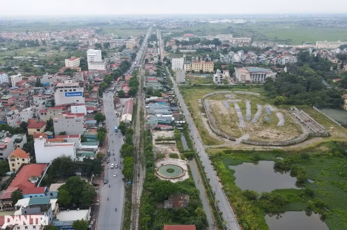 Tổ hợp ga Ngọc Hồi được xây dựng vừa là nhà ga trung chuyển, vừa là khu depot (nơi lập tàu, tập kết tàu, thực hiện bảo dưỡng, sửa chữa tàu và các tác nghiệp kỹ thuật khác). (Ảnh: Dân Trí).