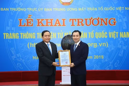 Khai truong Trang thong tin dien tu moi Mat tran To quoc Viet Nam-Hinh-5
