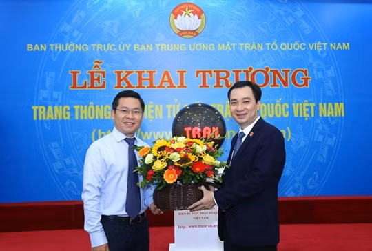 Khai truong Trang thong tin dien tu moi Mat tran To quoc Viet Nam-Hinh-7