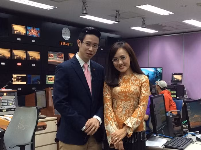 Bộ cánh chuẩn phần trên...