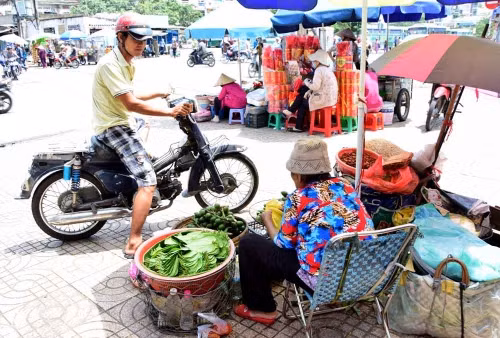 Tận mục phố bán trầu cau hơn nửa thế kỷ của Sài Gòn - Hình 7 Tan muc pho ban trau cau hon nua the ky cua Sai Gon-Hinh-7