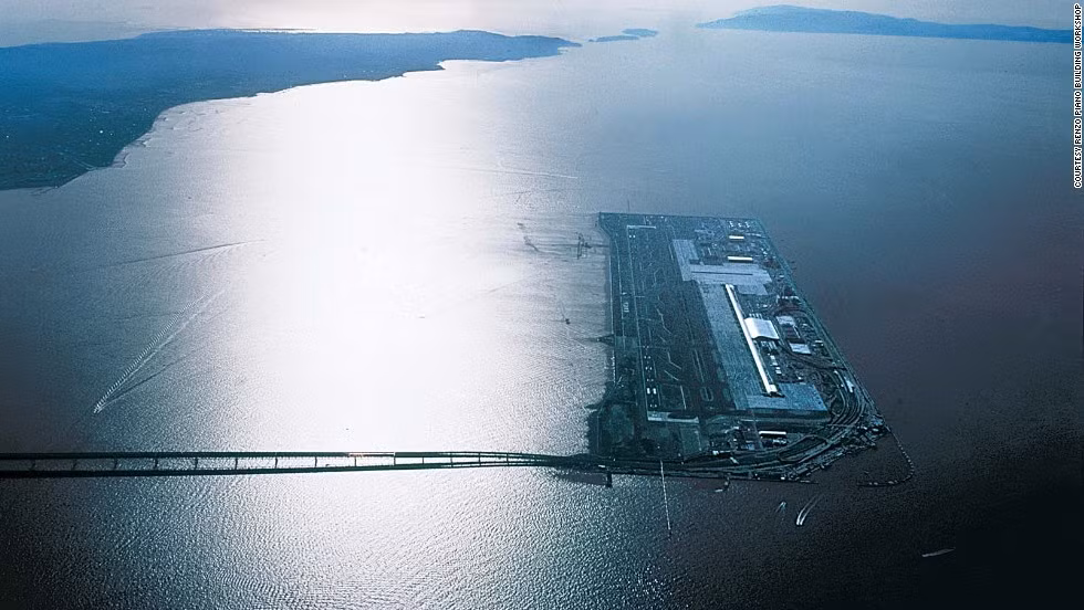9. Sân bay quốc tế Kansai (Tokyo, Nhật Bản).
