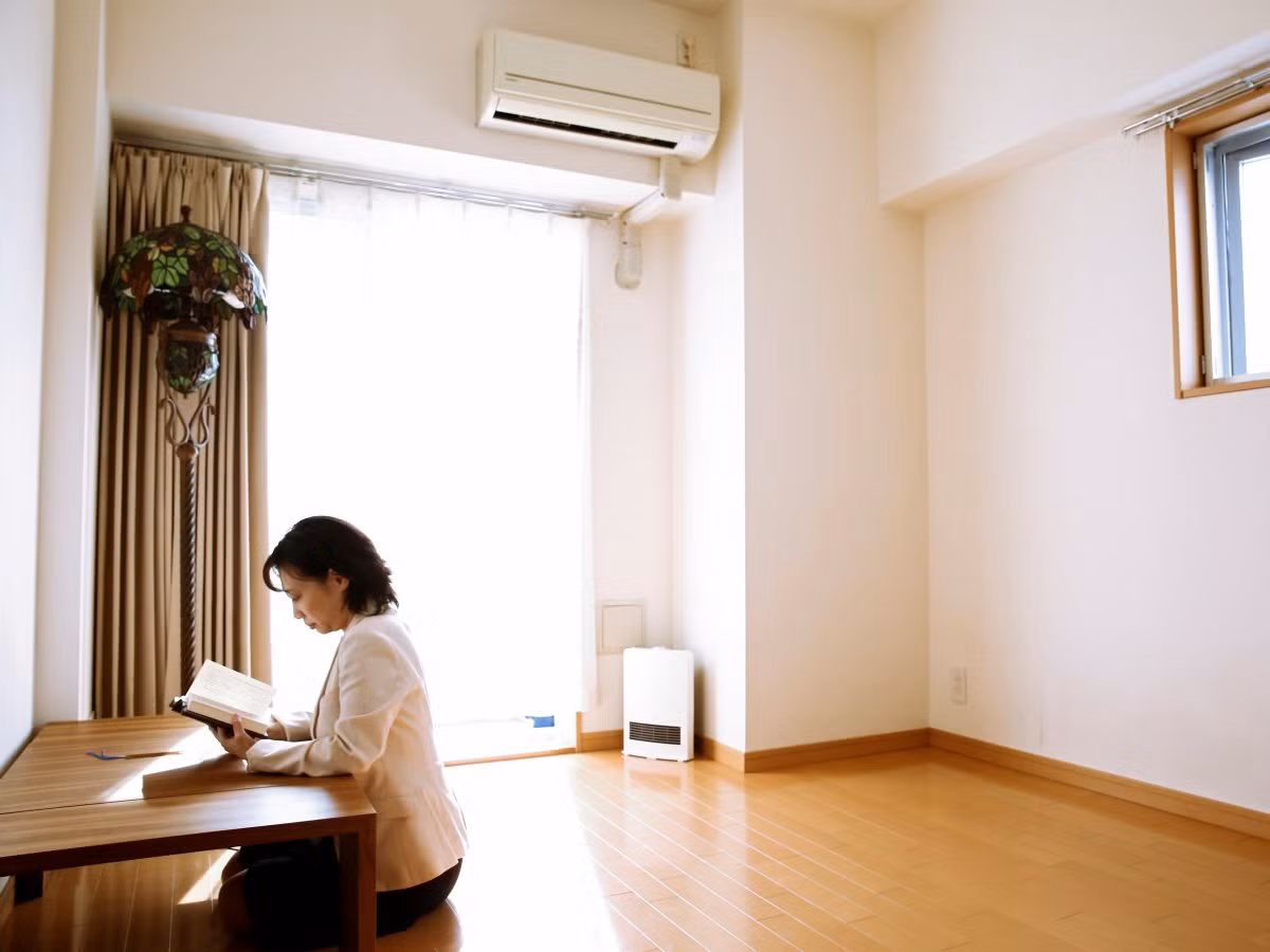 Họ chủ trương "lấy ít làm nhiều", loại bỏ tới mức tối đa tất cả những vật dụng không cần thiết trong ngôi nhà mà mình đang sống.