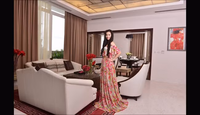 Người mẫu - diễn viên - người đẹp hoa hậu quốc tế Cao Thùy Dương sở hữu một căn hộ có giá 2 triệu USD (hơn 40 tỷ đồng) tại một khu chung cư cao cấp ở TP HCM.