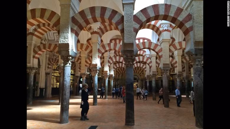 6. Nhà thờ nổi tiếng Mosque ở Cordoba, Tây Ban Nha.