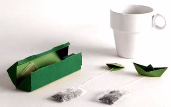 ...rồi hình chiếc thuyền.