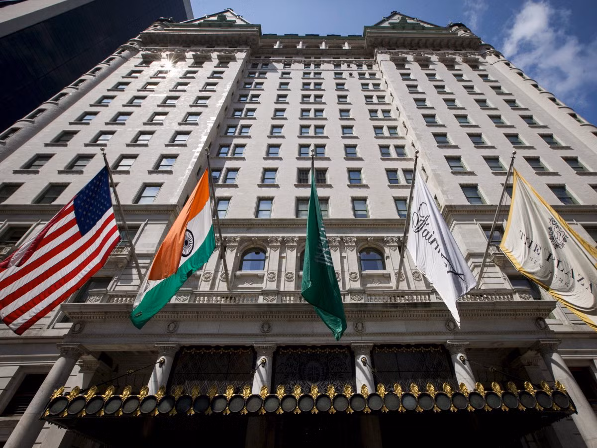 Khách sạn xa hoa Plaza Hotel ở thành phố New York (Mỹ) là một trong những khách sạn mang tính biểu tượng nhất thế giới kể từ khi khai trương năm 1907.
