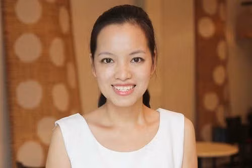 Hà Lâm, Triip.me (Lĩnh vực bán lẻ và thương mại điện tử): Hà Lâm (Lâm Thị Thúy Hà), 29 tuổi, là người đồng sáng lập dự án khởi nghiệp du lịch Triip.me cùng chồng mình. Hai vợ chồng từng bán nhà để lấy vốn hỗ trợ cho dự án này.