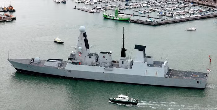 Ngoài ra hoạt động của radar Sampson trong chế độ quan sát không phận tại khu vực Biển Azov và Biển Đen còn có thể "lấy mẫu" tín hiệu sóng điện từ của các hệ thống tên lửa phòng không như S-400 để đưa ra biện pháp đối phó trong tương lai.