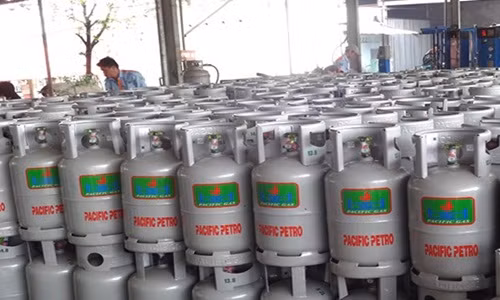 Gia gas tang them 28.000 dong/binh