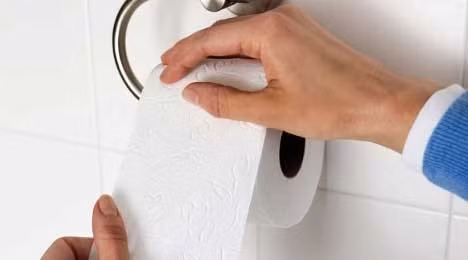 Nếu đang bị tiêu chảy, đau bụng mà vẫn ăn bưởi sẽ khiến tình trạng trở nên tồi tệ hơn.