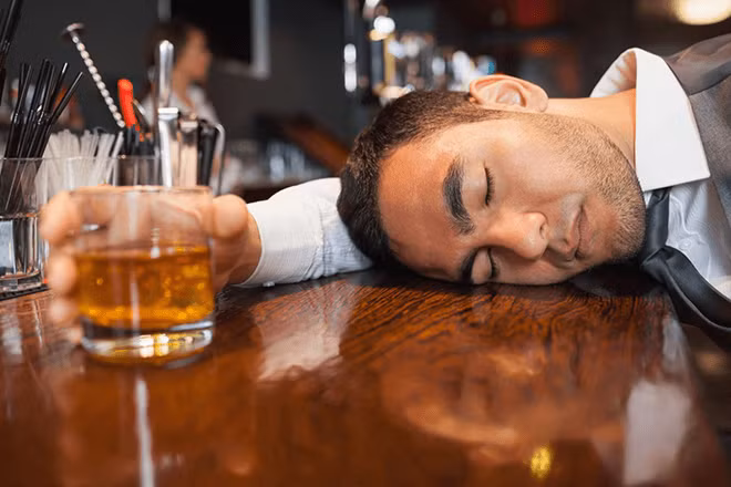 Sau đây, Kiến Thức sẽ mách các bạn những loại cây bài thuốc giã rượu có sẵn vườn nhà đơn giản và hữu dụng nhất. 