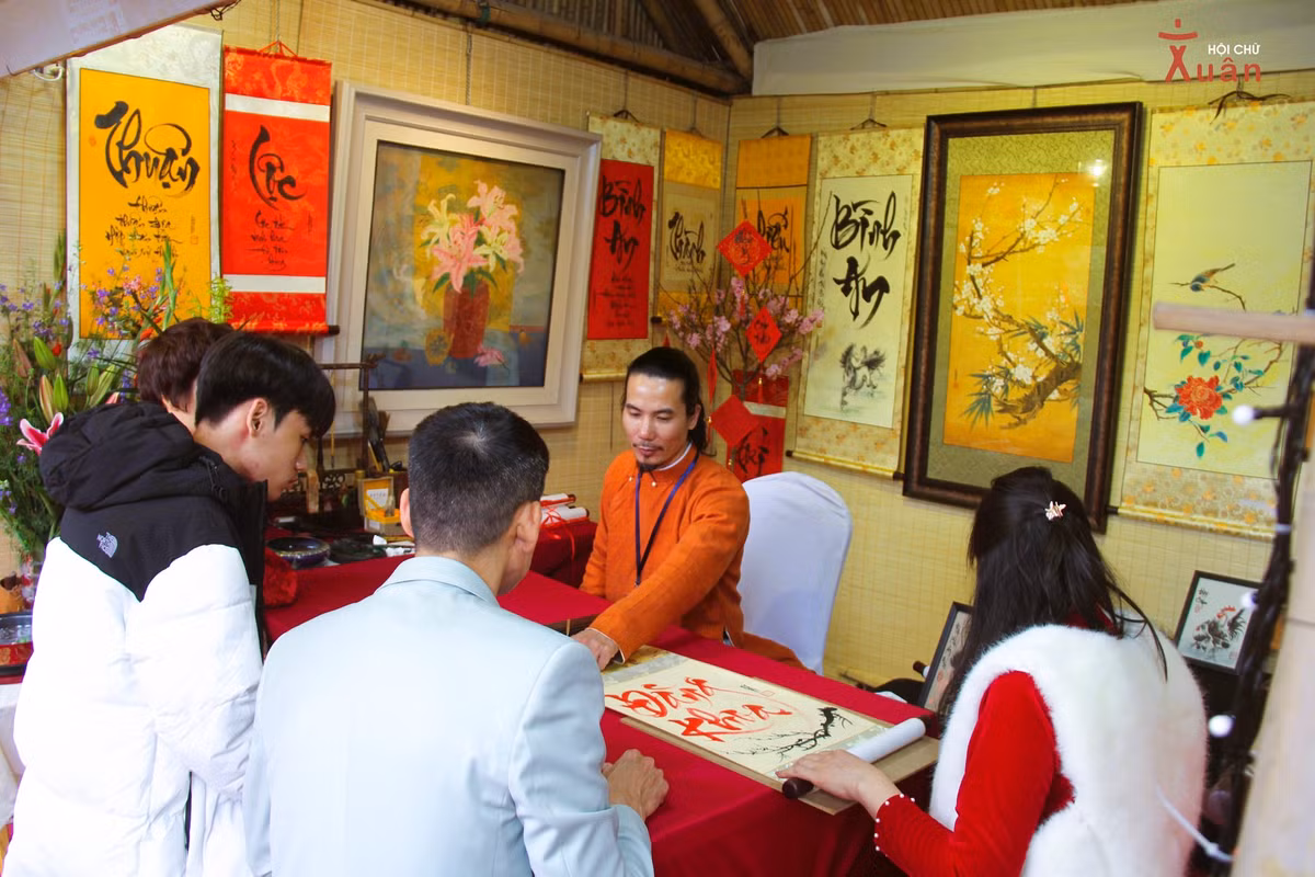 TS Le Trung Kien: Hieu gia tri sau sac nhat cua xin chu, cho chu-Hinh-2