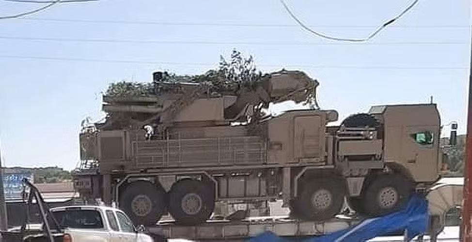 Tuy nhiên, do thông tin về việc tham chiến của hệ thống tên lửa - pháo phòng không Pantsir-S1 mà kế hoạch trên đã phải hoãn lại vì Ankara lo ngại tiêm kích F-16 của mình sẽ bị bắn hạ.