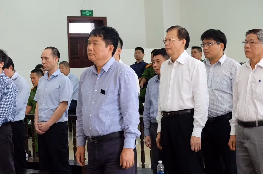 Ông Đinh La Thăng tại phiên tòa hồi tháng 5
