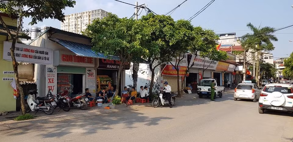 Cuong che GPMB du an toa nha hon hop Constrexim Complex