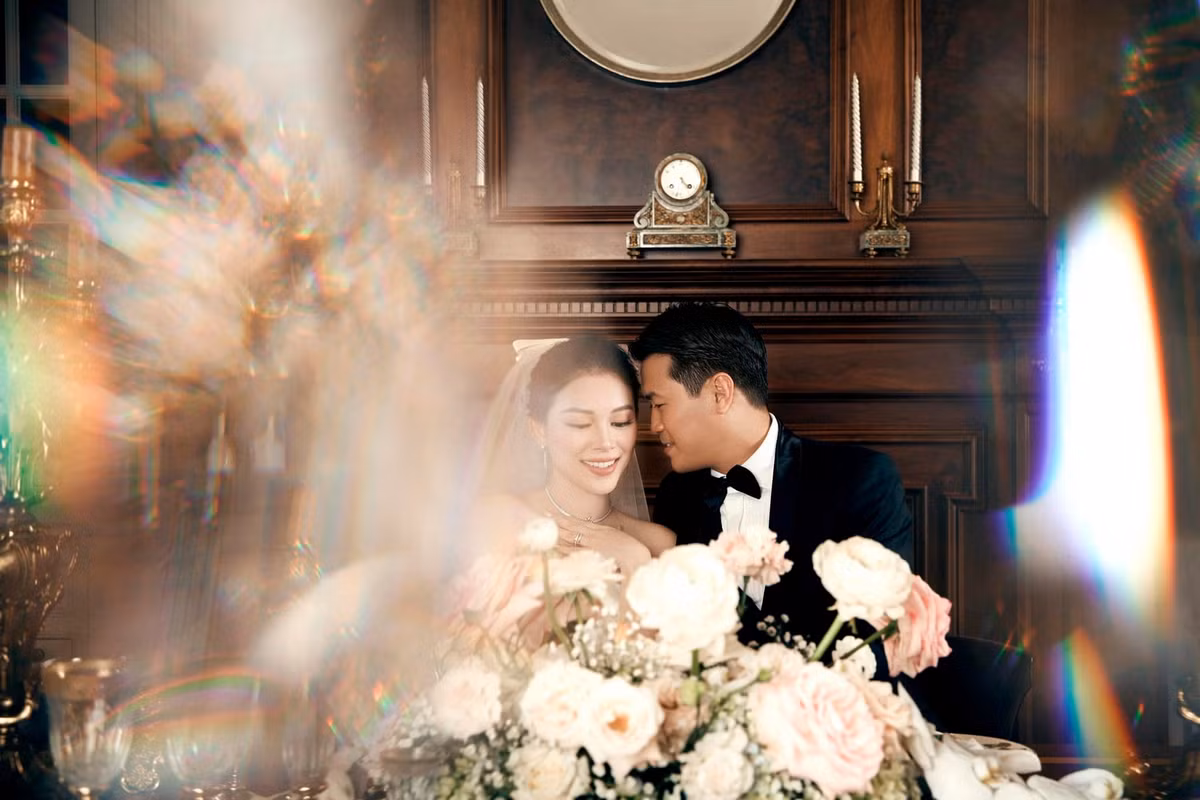 Những ngày qua, Linh Rin và Phillip Nguyễn cũng hạn chế chia sẻ những hình ảnh đời thường lên mạng xã hội.