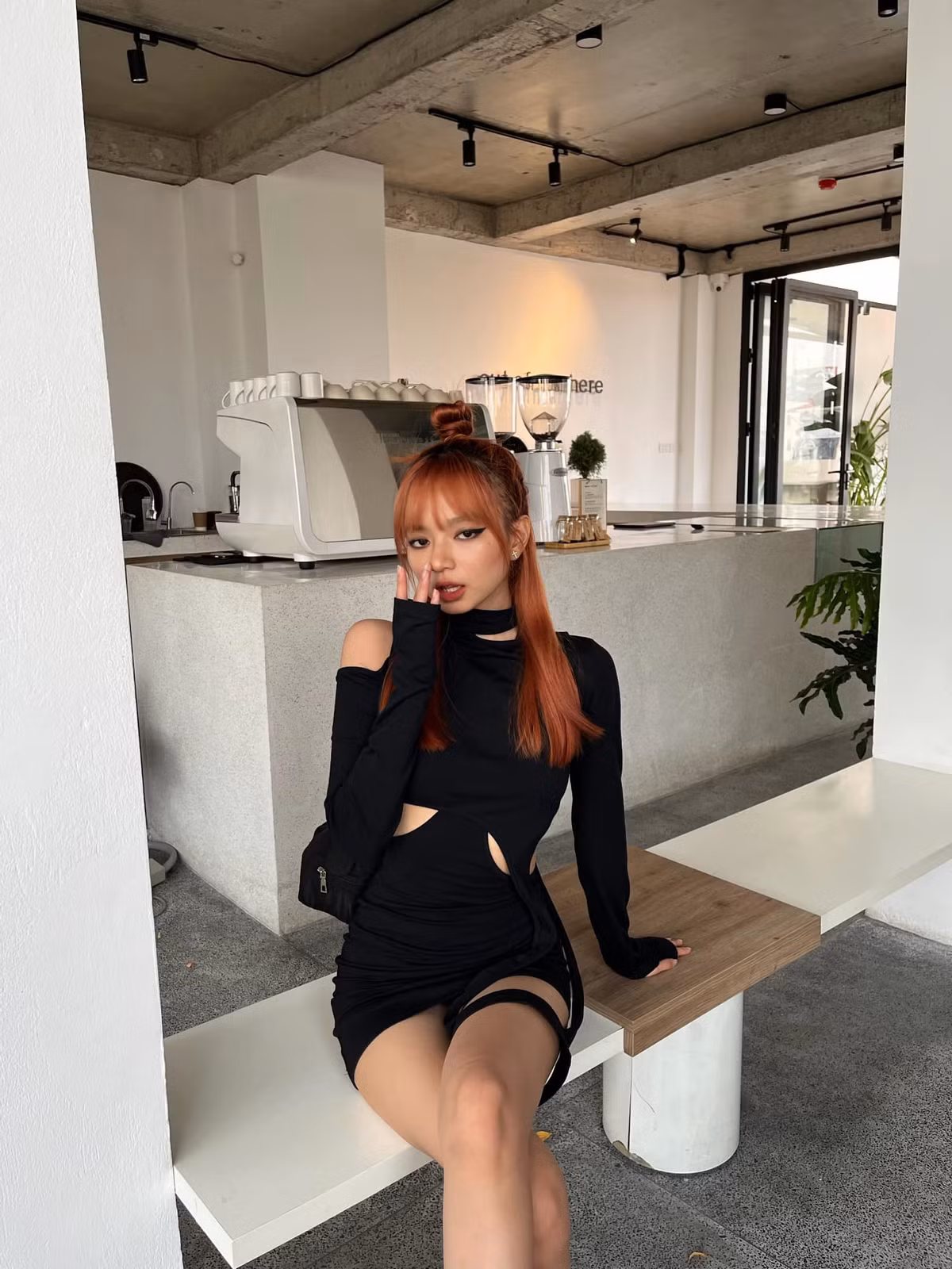Kim Chi là một streamer, cosplayer và người mẫu ảnh nổi tiếng trong cộng đồng mạng.