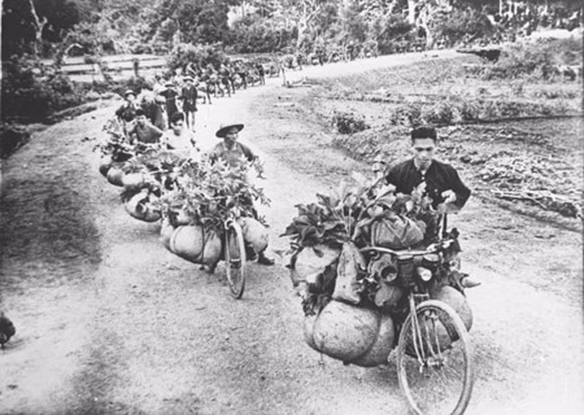 Chien thang Dien Bien Phu: Chien thang cua suc manh dai doan ket dan toc-Hinh-2
