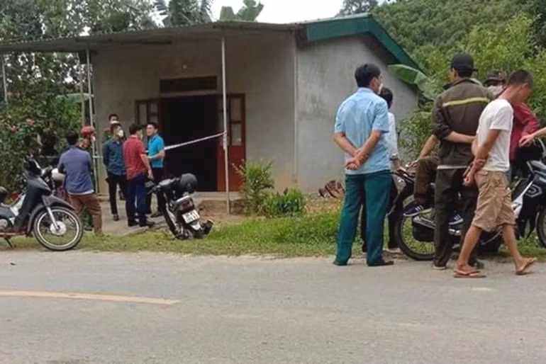Nguoi dan ong tu vong bat thuong tai nha me de
