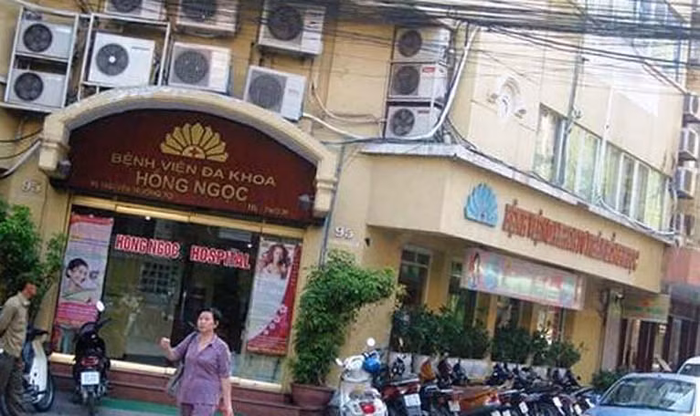 BV Hong Ngoc “xac muoi” vao noi dau gia dinh be trai tu vong