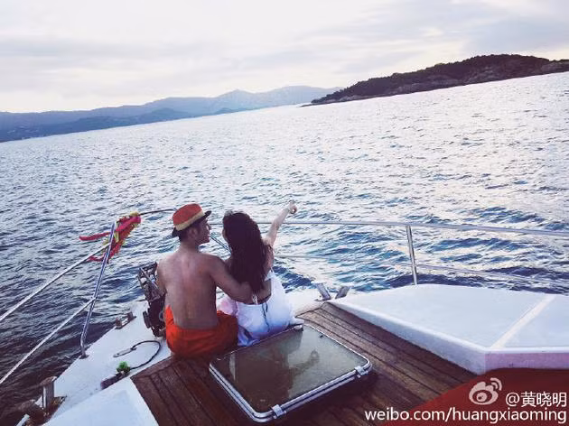 Sau nhiều tháng để mọi người đồn đoán, cuối cùng Huỳnh Hiểu Minh và Angelababy đã khẳng định tin đồn mang thai là có thật.