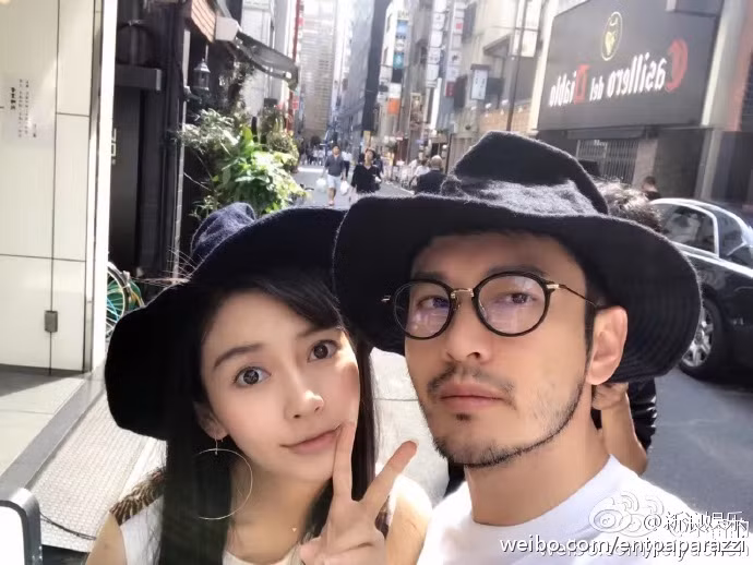 Huỳnh Hiểu Minh đưa vợ bầu đi nghỉ ngơi trước khi chào đón đứa con đầu lòng.
