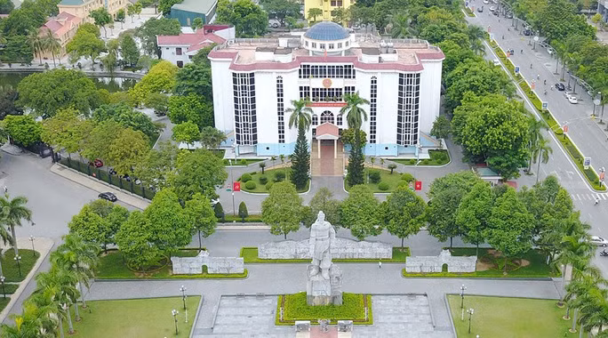 Theo Ủy ban Kiểm tra Trung ương, trong lãnh đạo, chỉ đạo, Ban cán sự đảng UBND các tỉnh (trong đó có Thanh Hóa) đã vi phạm quy chế làm việc; thiếu trách nhiệm, buông lỏng lãnh đạo, chỉ đạo để UBND tỉnh và một số tổ chức, cá nhân vi phạm quy định của Đảng, pháp luật của Nhà nước trong đấu thầu, mua sắm sinh phẩm, hóa chất, vật tư y tế phục vụ công tác phòng, chống dịch. Những vi phạm, khuyết điểm nêu trên có nguy cơ gây thiệt hại lớn ngân sách nhà nước, ảnh hưởng đến uy tín của cấp ủy và chính quyền địa phương.