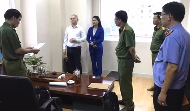 Cụ thể, Dự kiến HĐXX sẽ xét hỏi từ ngày 13/12 đến ngày 15/12/2022 đối với 1.418 bị hại tại 8 dự án: Alibaba Phước Bình Central Park (104 người); Alibaba Phước Bình Central Park 2 (19 người); Alibaba Phước Thái Capital (5 người); Alibaba Long Phước Industry (114 người); Alibaba Phú Mỹ Central City (196 người); Alibaba Phú Mỹ Central City 2 (3 người); Ali Venice City (952 người); Alibaba Phú Mỹ Center City (25 người).