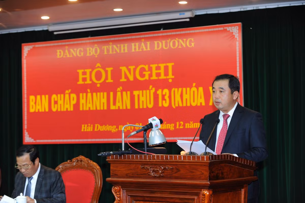 Bí thư Tỉnh ủy Hải Dương: “Không vì lợi ích cá nhân làm ảnh hưởng công việc chung” Bi thu Tinh uy Hai Duong: “Khong vi loi ich ca nhan lam anh huong cong viec chung”