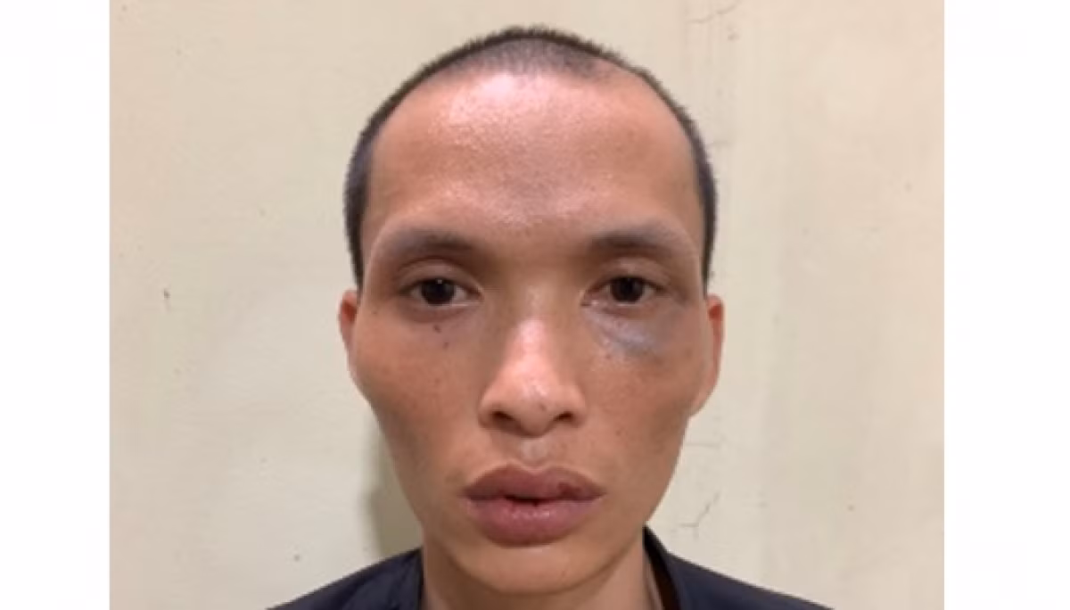 Hà Nội: Đã bắt được kẻ dùng kim tiêm đe dọa cướp điện thoại Ha Noi: Da bat duoc ke dung kim tiem de doa cuop dien thoai
